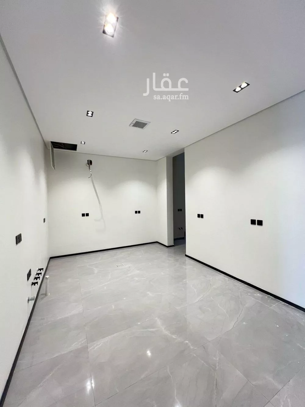 دور 3 غرف في النرجس 4