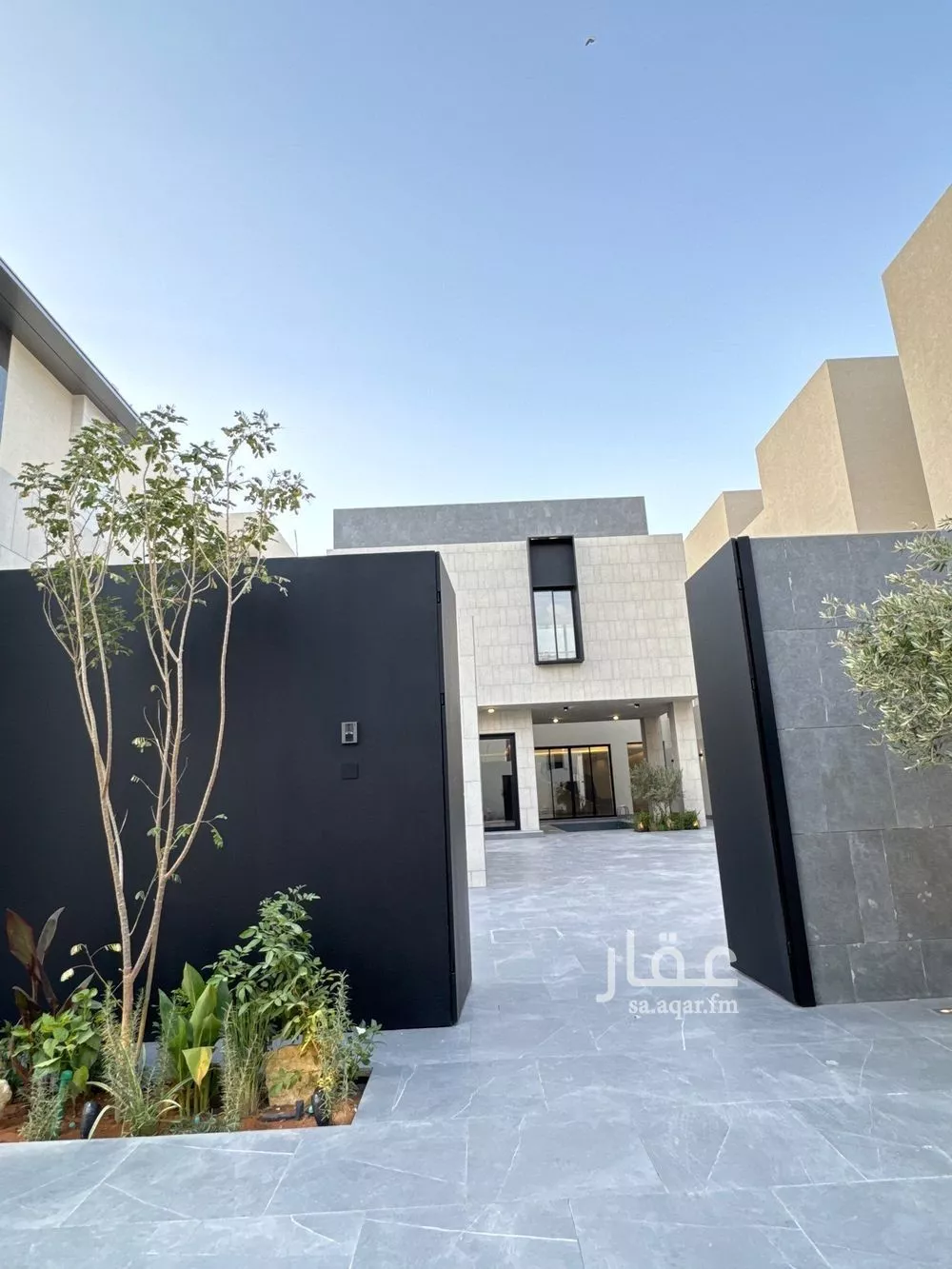 فيلا 6 غرف في النرجس 1