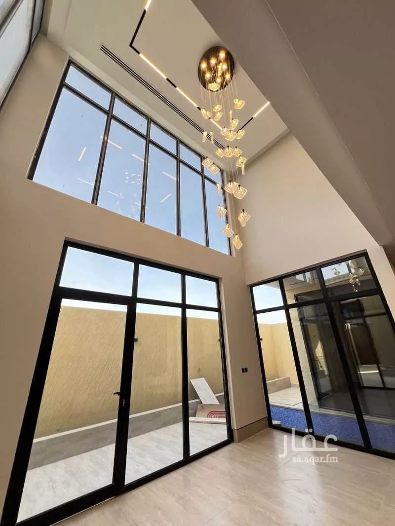 5 bedroom villa in Al Narjis 4