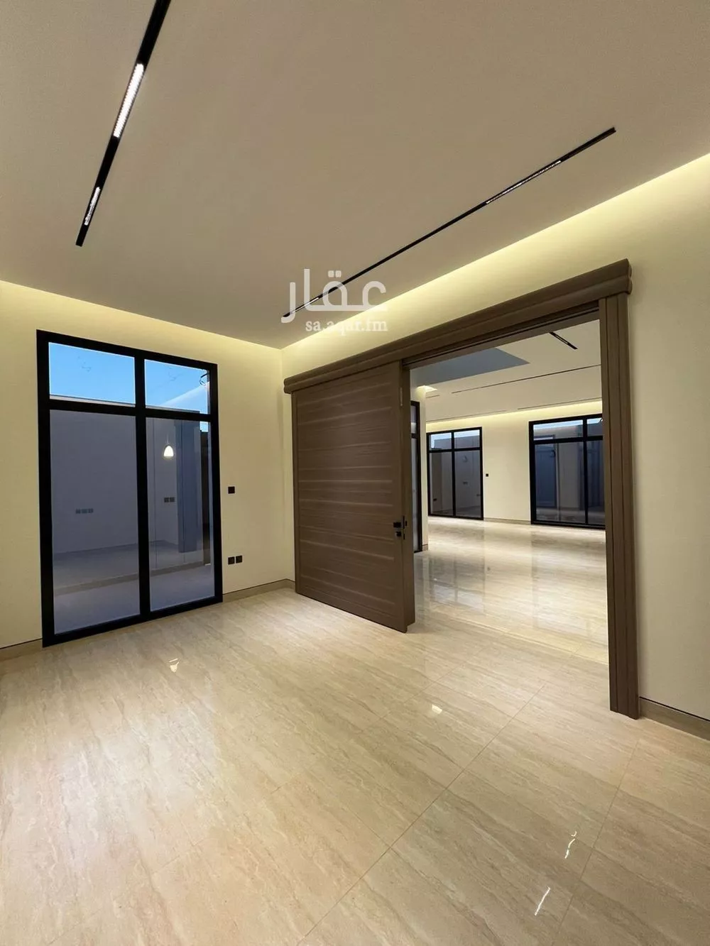 فيلا 5 غرف في النرجس 3