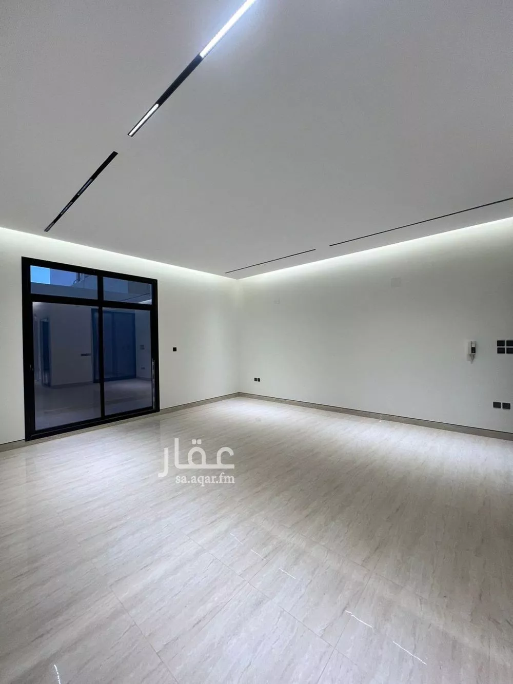 فيلا 5 غرف في النرجس 3