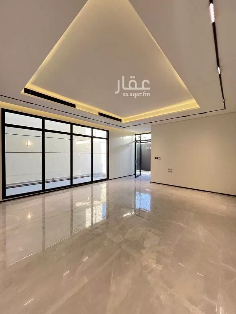 فيلا 4 غرف في العارض 3