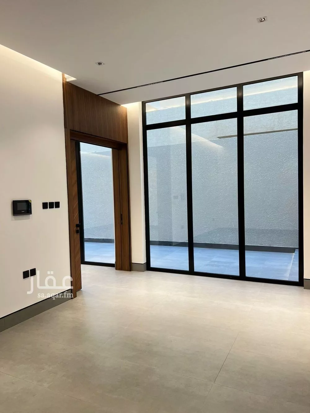 فيلا 4 غرف في النرجس 4