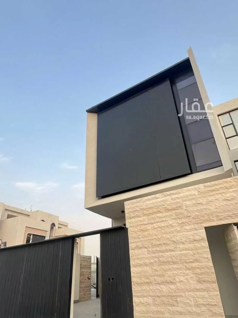 فيلا 4 غرف في العارض 2