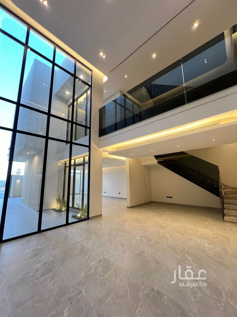 فيلا 5 غرف في العارض 5