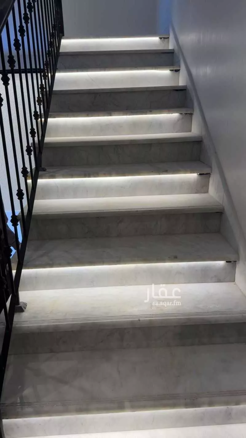 4 bedroom villa in Dahiat Namar, Riyadh 8