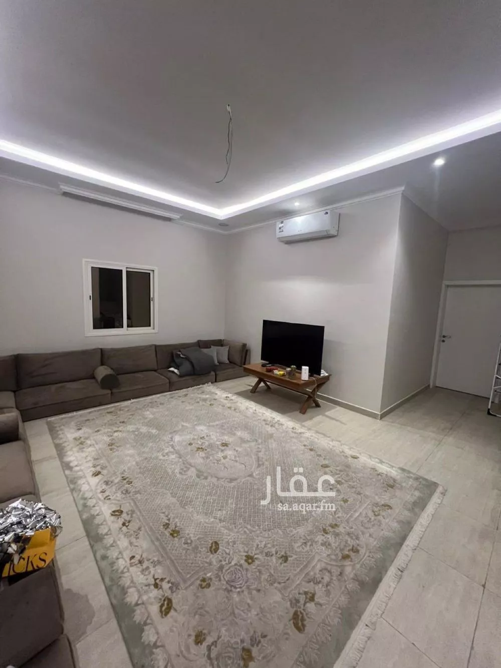 فيلا 6 غرف في البحيرة 4