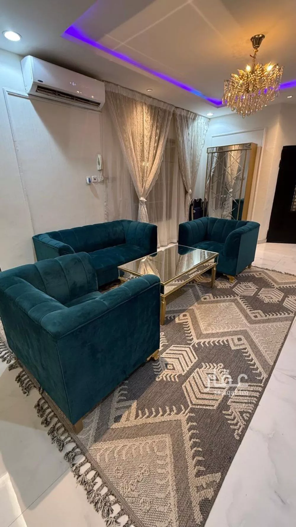 فيلا 6 غرف في الملقا 3