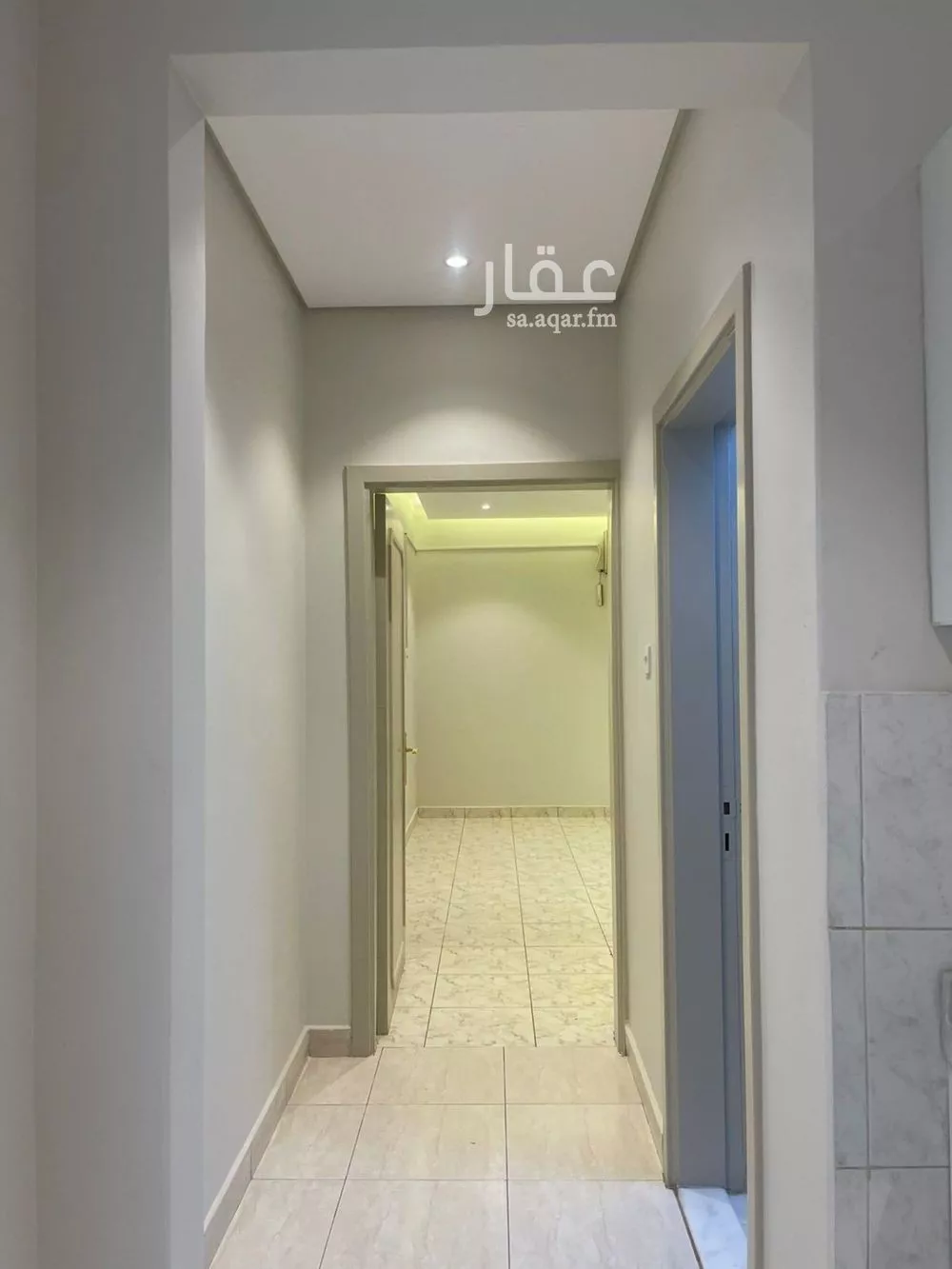 3 bedroom floor in King Faisal 1