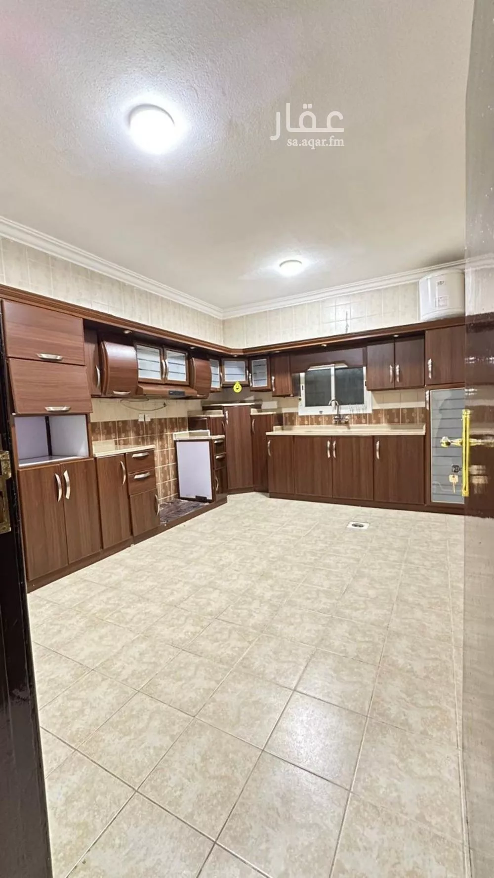 2 bedroom floor in Al Fayha 1