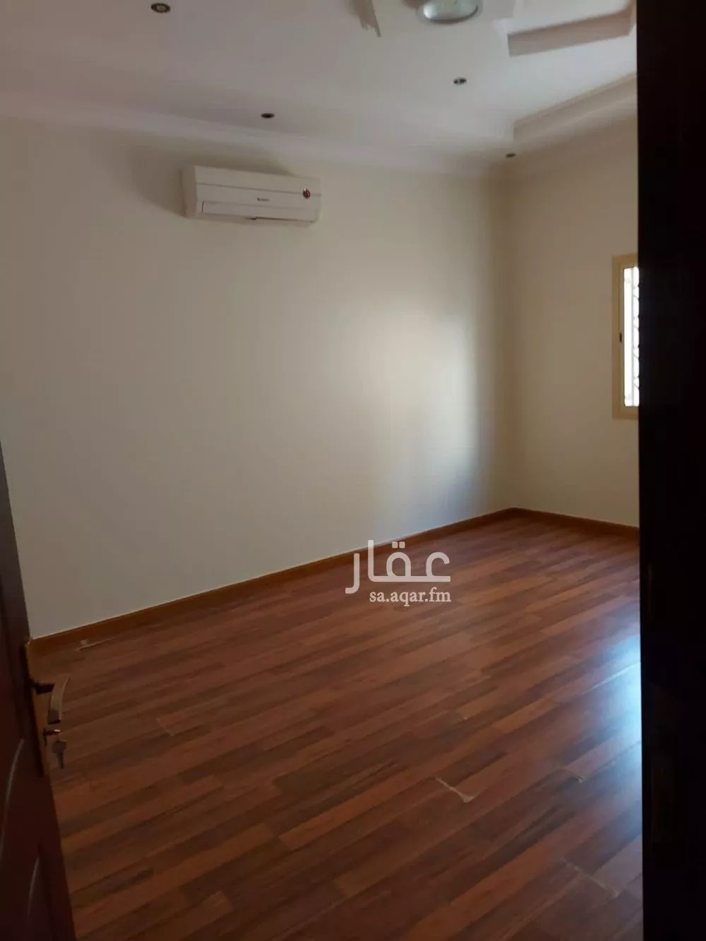 4 bedroom floor in Al Wadi 2