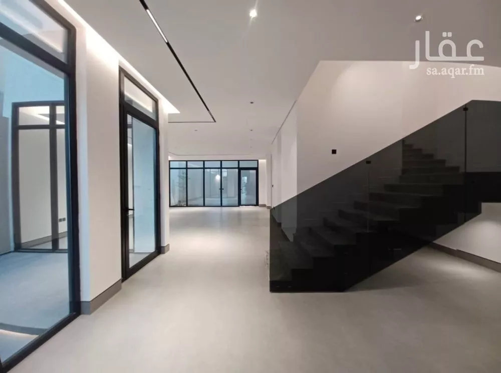 فيلا 6 غرف في النرجس 2