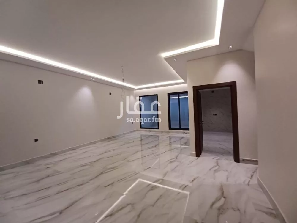 فيلا 5 غرف في العارض 4