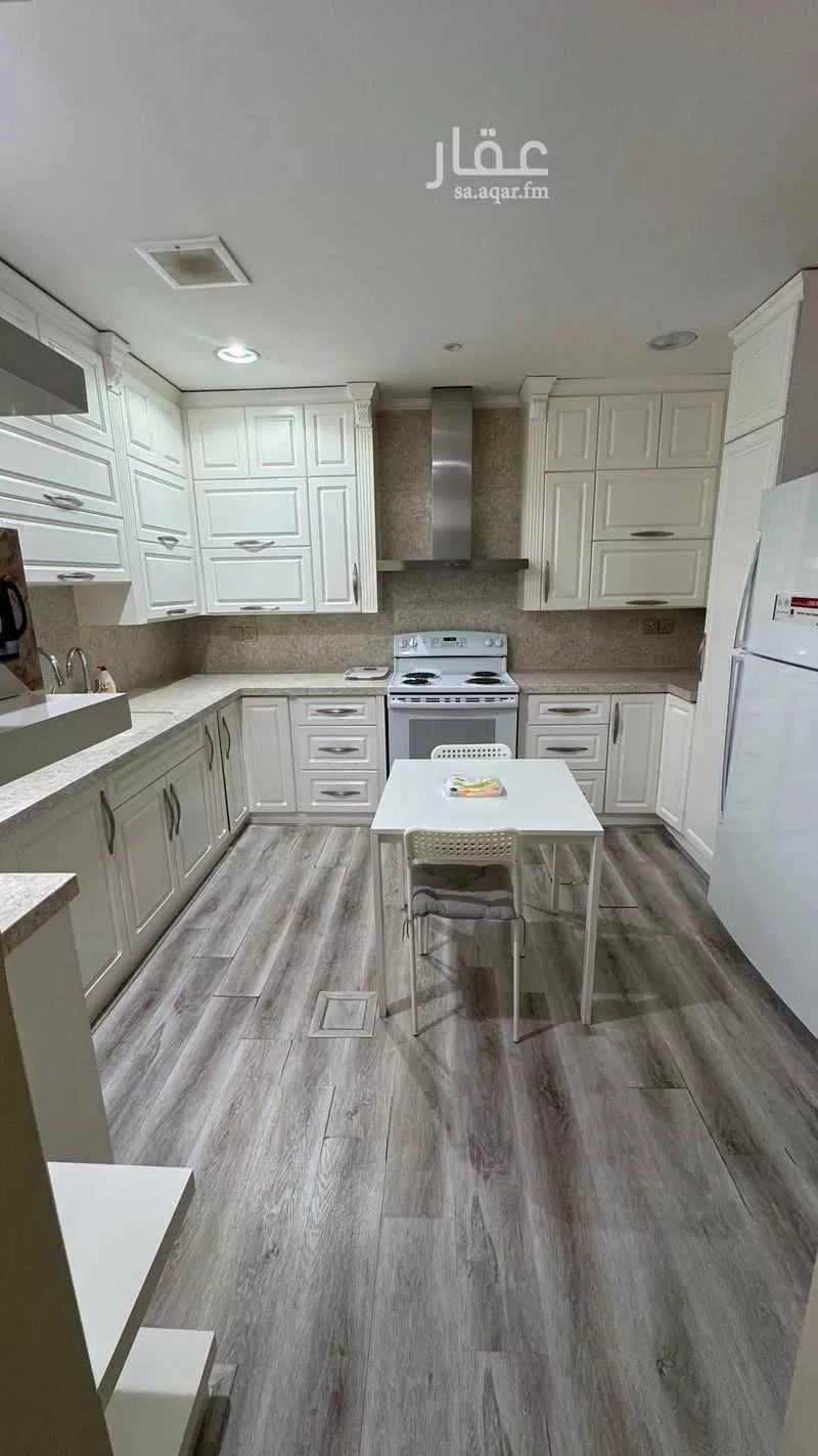 شقة 5 غرف في هجر 5