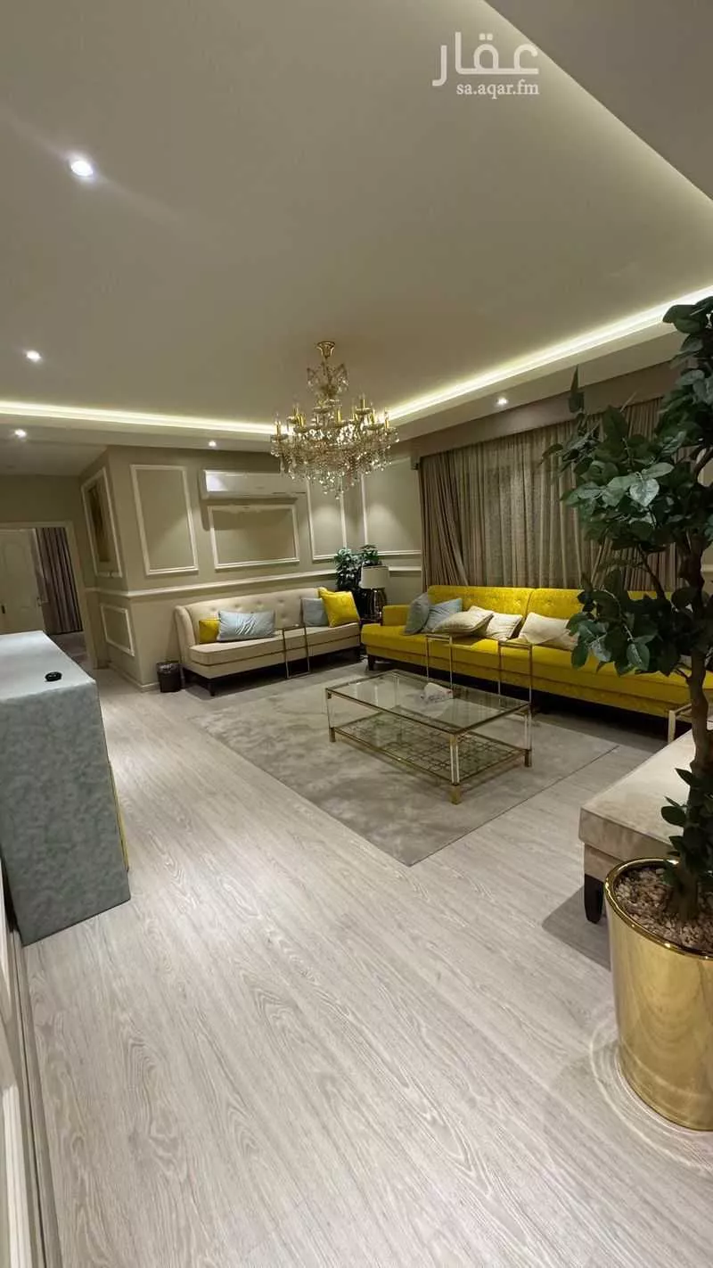 شقة 5 غرف في هجر 3