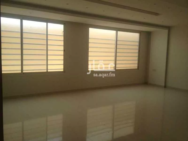 فيلا 8 غرف في النرجس 2