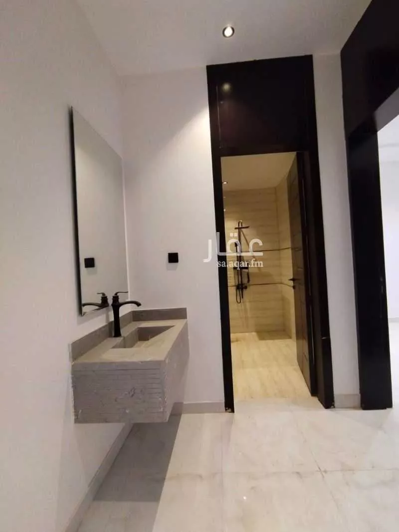 شقة 3 غرف في الرمال 5