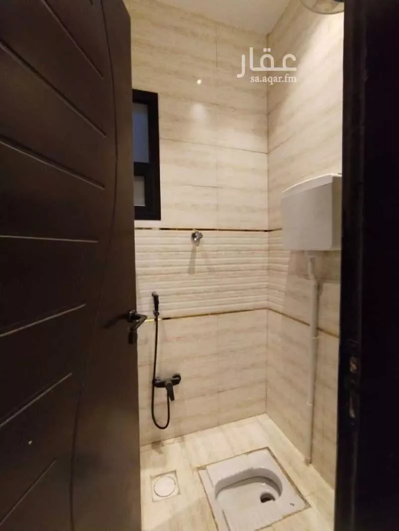 شقة 3 غرف في الرمال 4