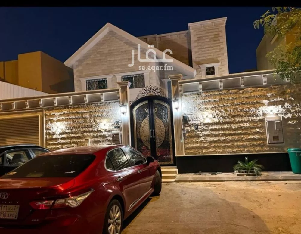 5 bedroom villa in Al Maseef