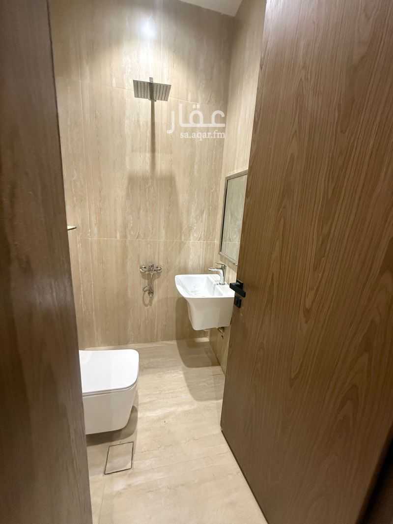 4 bedroom villa in Al Mahdiyyah, Riyadh 12