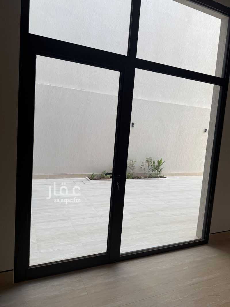 4 bedroom villa in Al Mahdiyyah, Riyadh 4