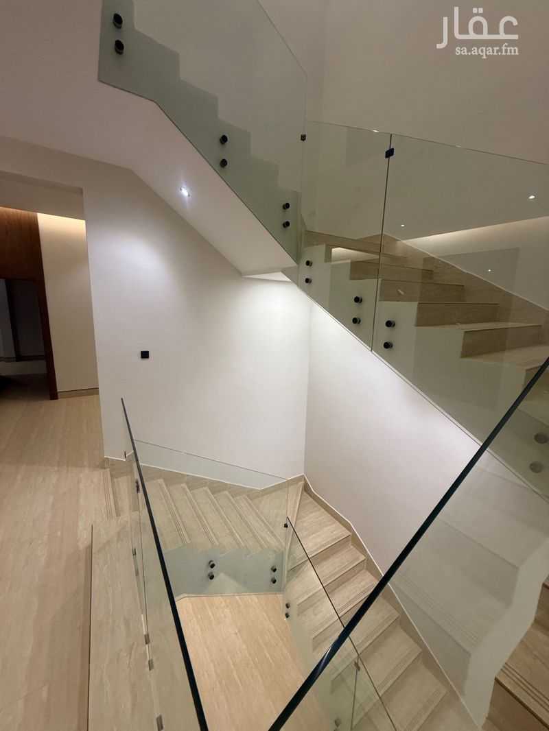 4 bedroom villa in Al Mahdiyyah, Riyadh 10