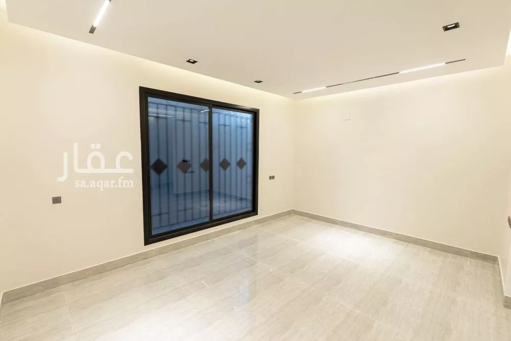 دور 7 غرف في الرمال 4