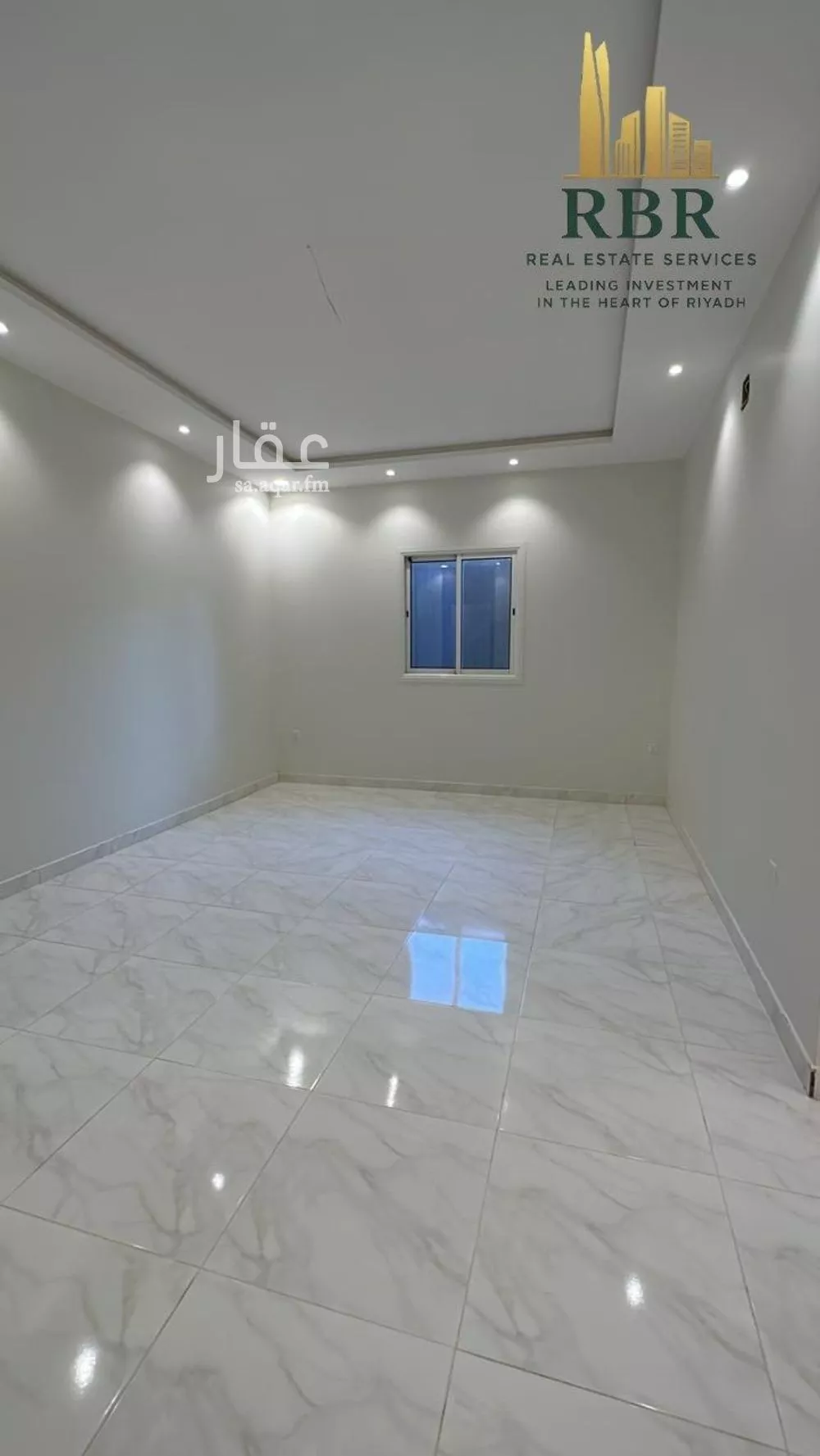 فيلا 5 غرف في العارض 4