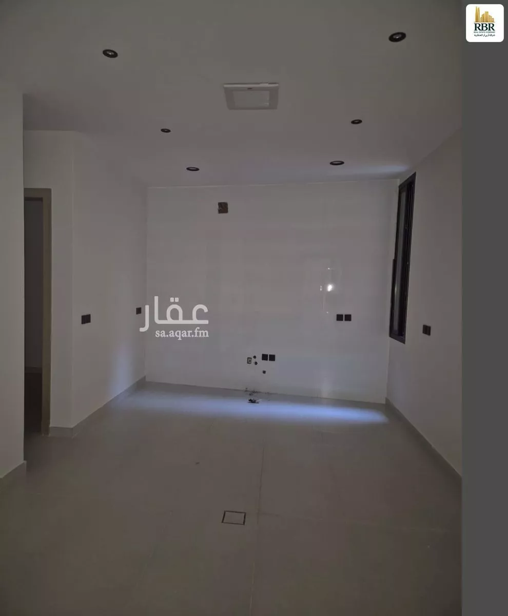 3 bedroom floor in Al Rawabi 1