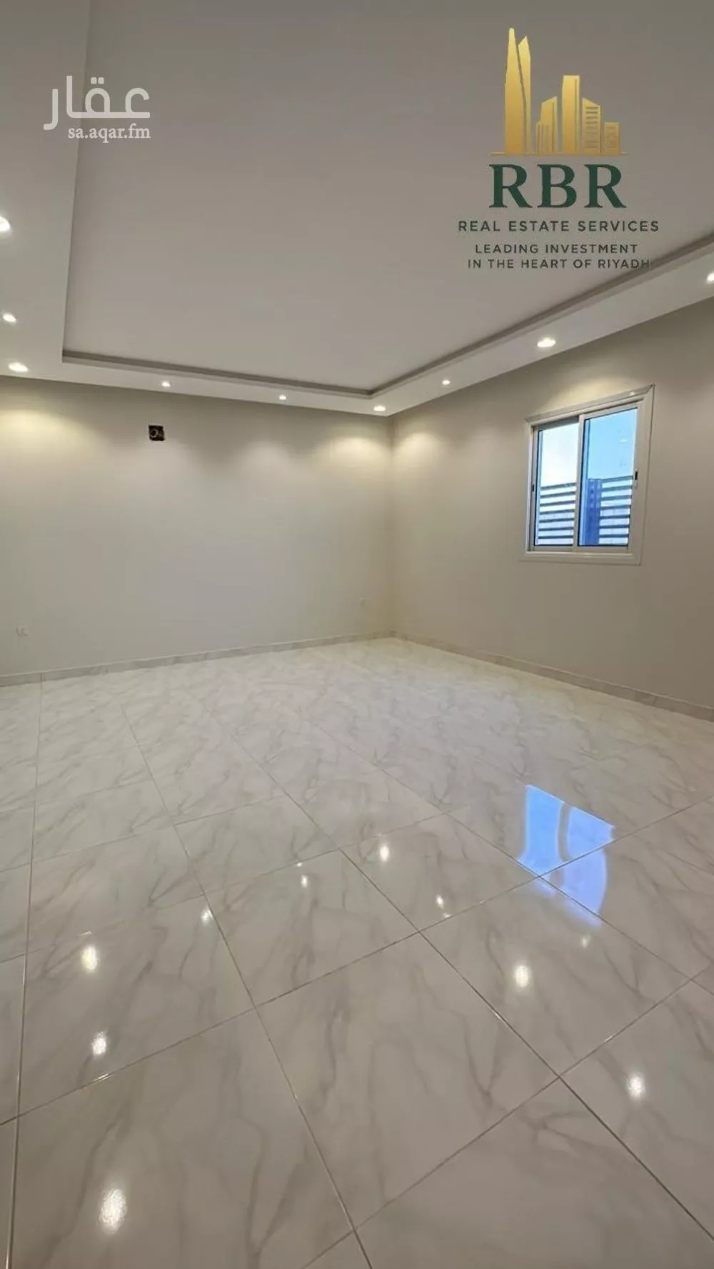 فيلا 5 غرف في العارض 3