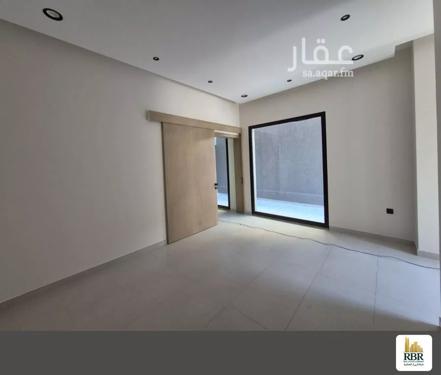 3 bedroom floor in Al Rawabi 2