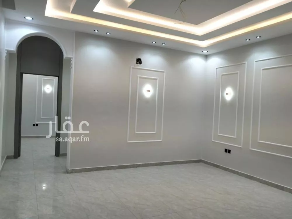 شقة 4 غرف في عكاظ 4