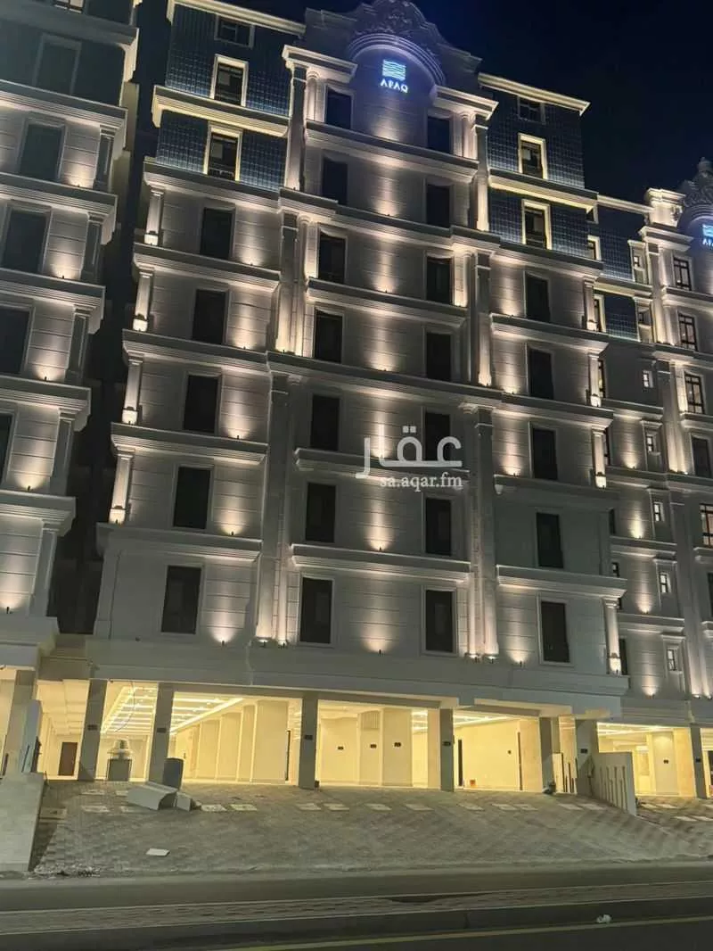 شقة 4 غرف في الواحة