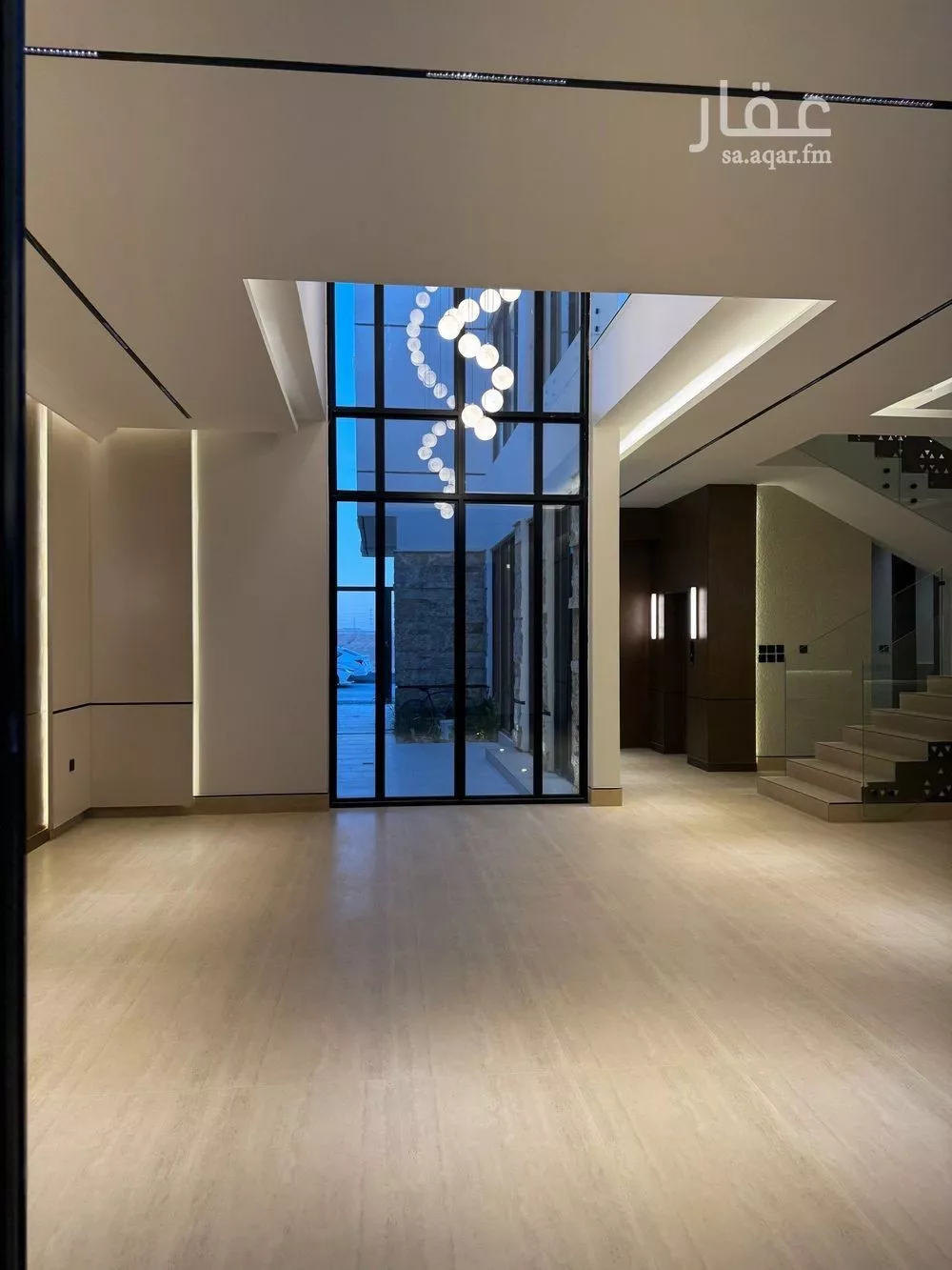 فيلا 6 غرف في المهدية 5