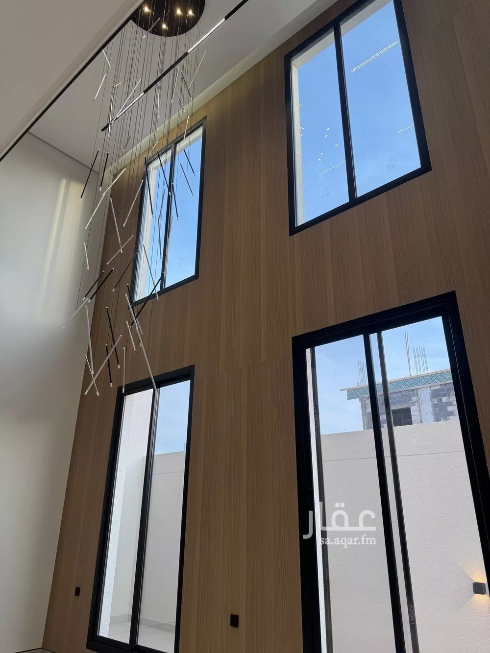 فيلا 7 غرف في المهدية 5