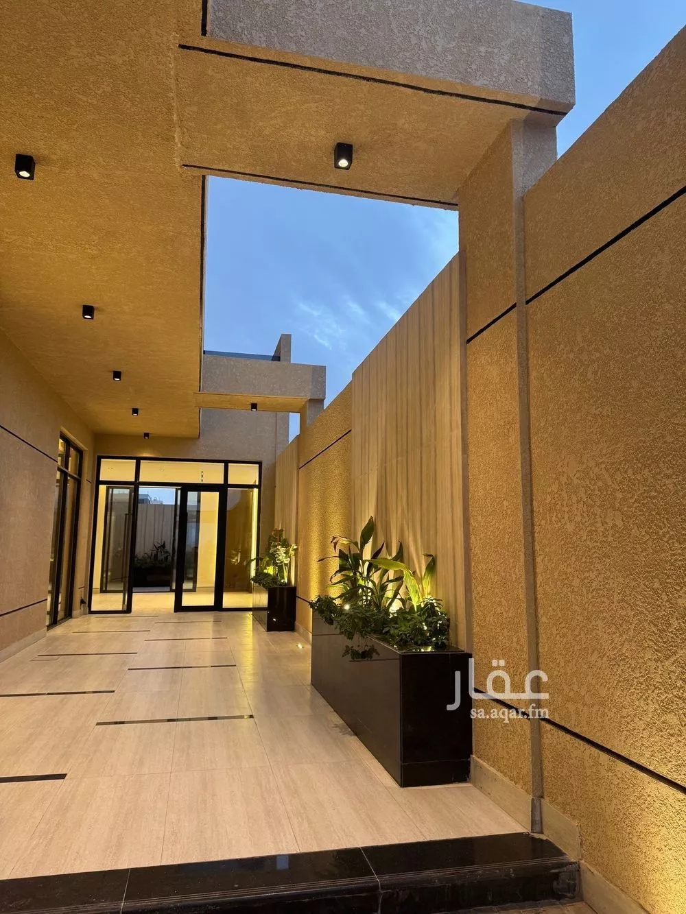 شقة 6 غرف في المهدية 1