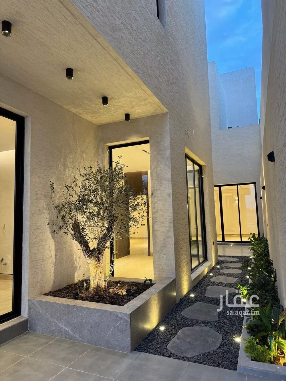 فيلا 6 غرف في المهدية 3