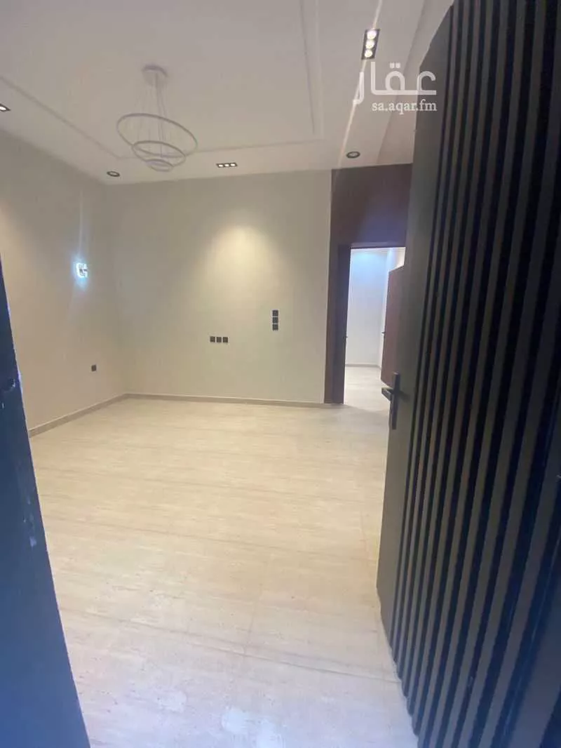 فيلا 5 غرف في أحد 5