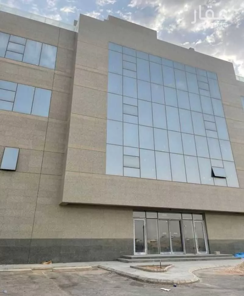 385 sqm office in Al Aridh 2