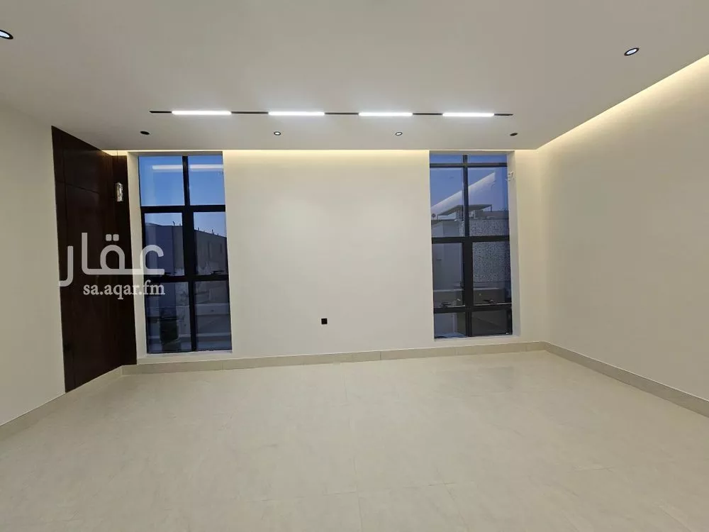 فيلا 5 غرف في النرجس 3