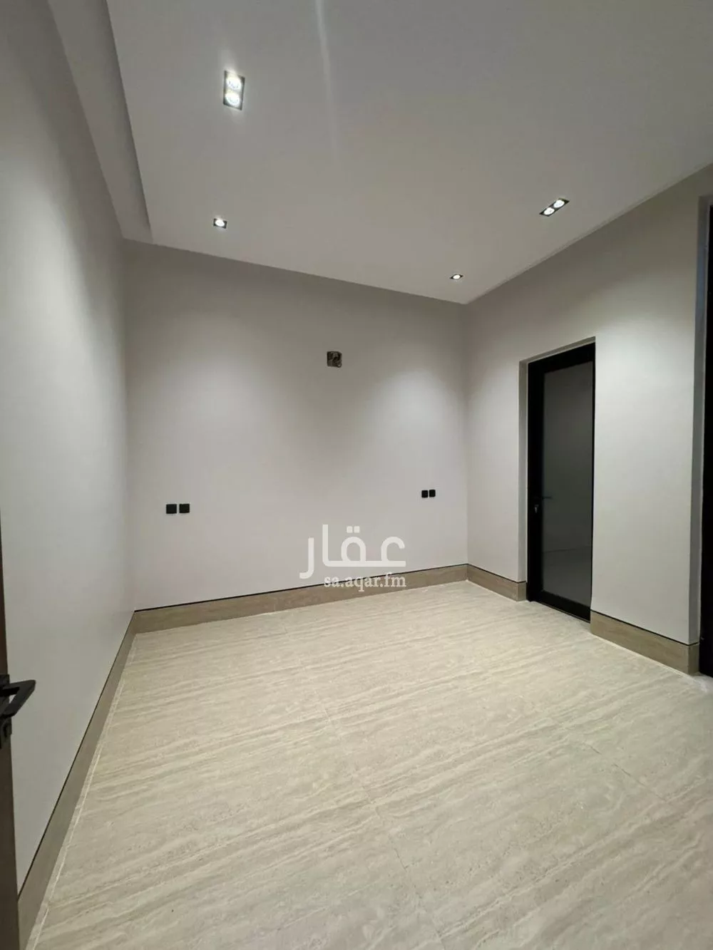 3 bedroom villa in Al Aridh, Riyadh 8