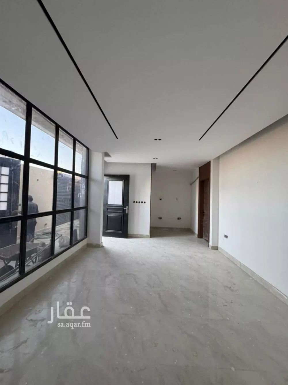 فيلا 5 غرف في النرجس 4