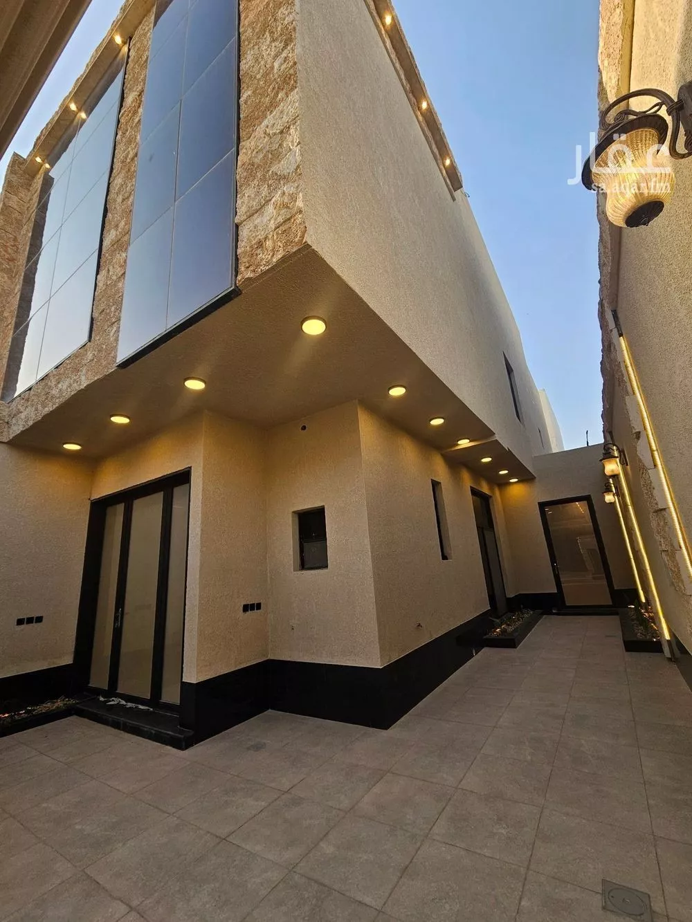 فيلا 5 غرف في النرجس 2