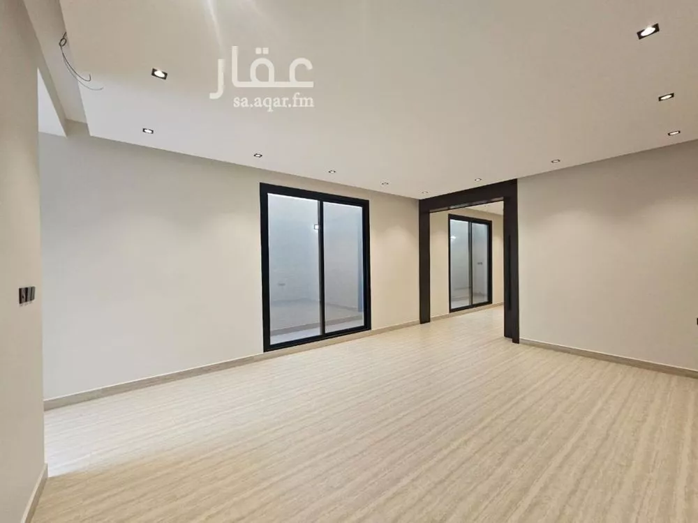 دور 3 غرف في العارض 4