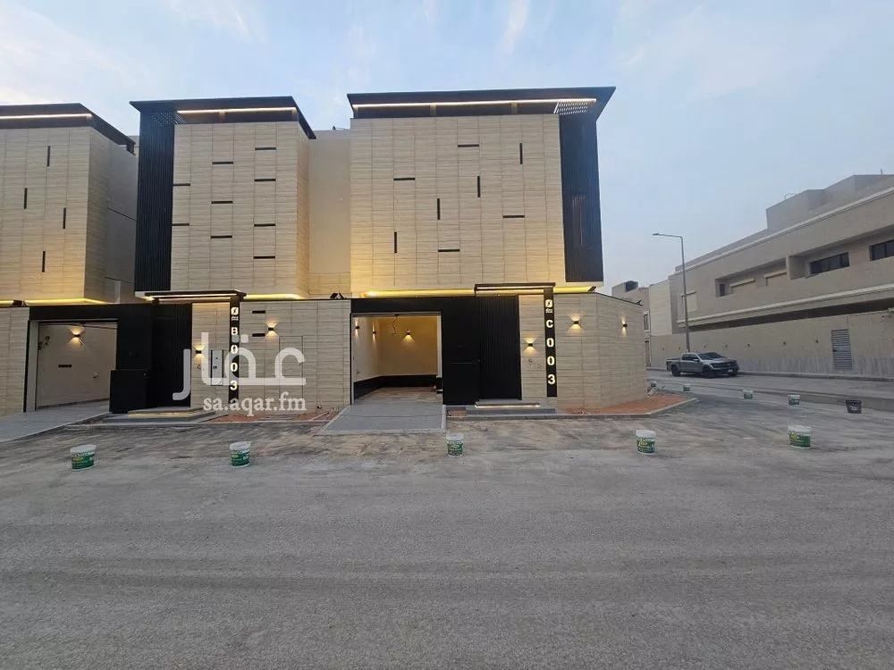 فيلا 5 غرف في العارض 4