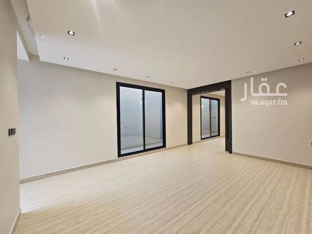 دور 3 غرف في العارض 2