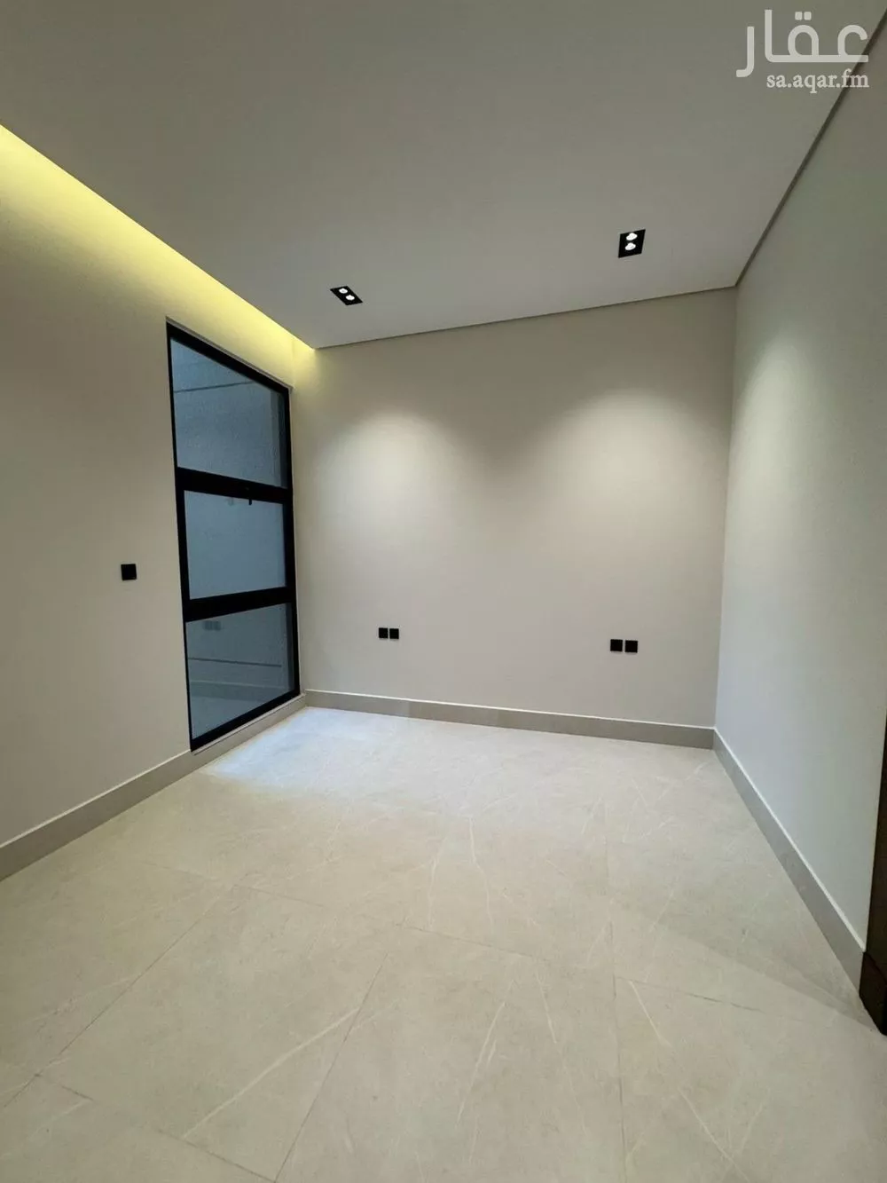 فيلا 5 غرف في النرجس 5