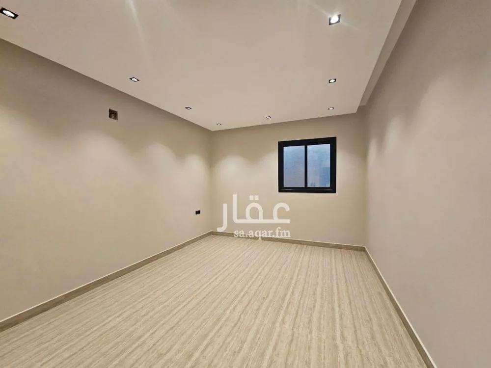 دور 3 غرف في العارض 5