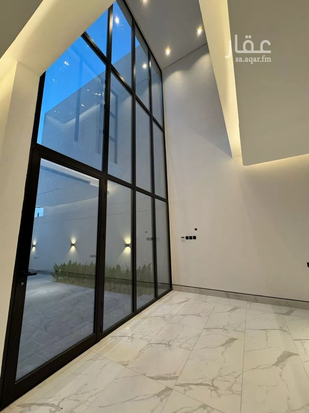 فيلا 5 غرف في النرجس 5