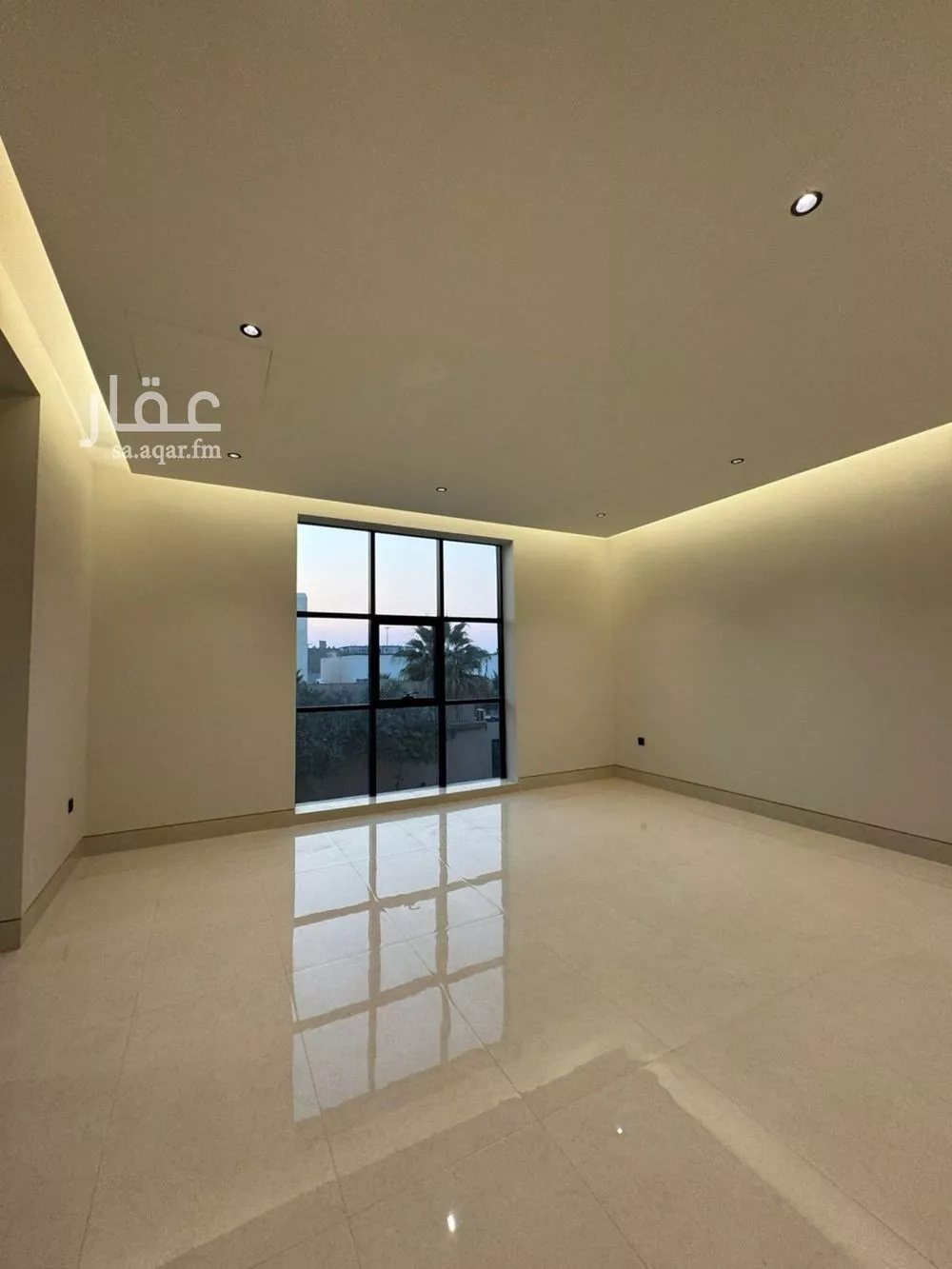 فيلا 5 غرف في العارض 5